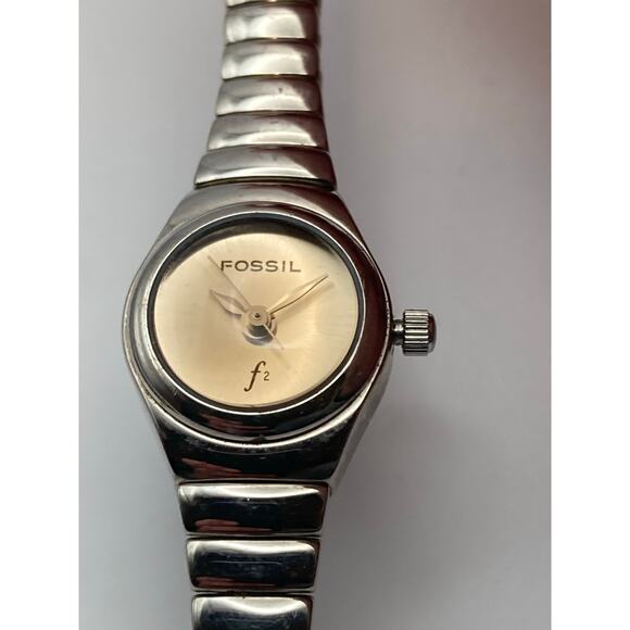 Fossil F2 Womens 17mm Watch ES-9012 with New Battery Wrist Size 5.75-6 WR100ft - Picture 1 of 7